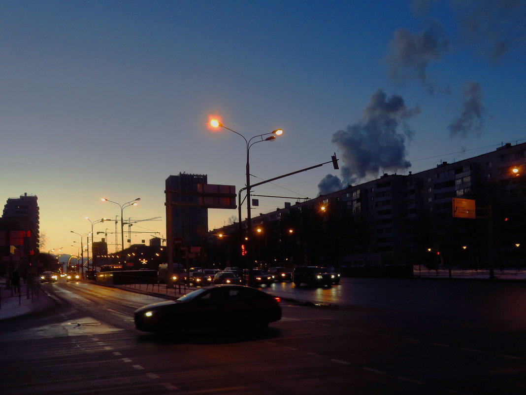 Вечер в городе - Андрей Лукьянов