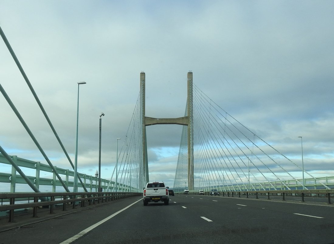 Мост через реку Северн - Natalia Harries