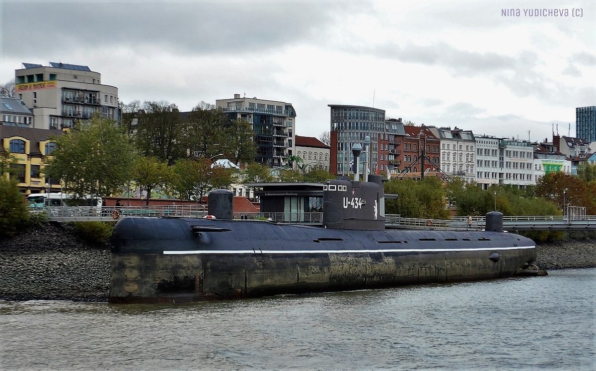 U-434. Hamburg - Nina Yudicheva