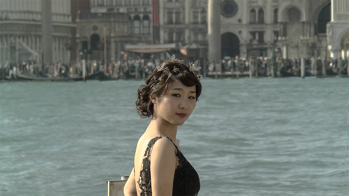 Venezia. Modella dalla Cina su campo San Giorgio Maggiore. - Игорь Олегович Кравченко