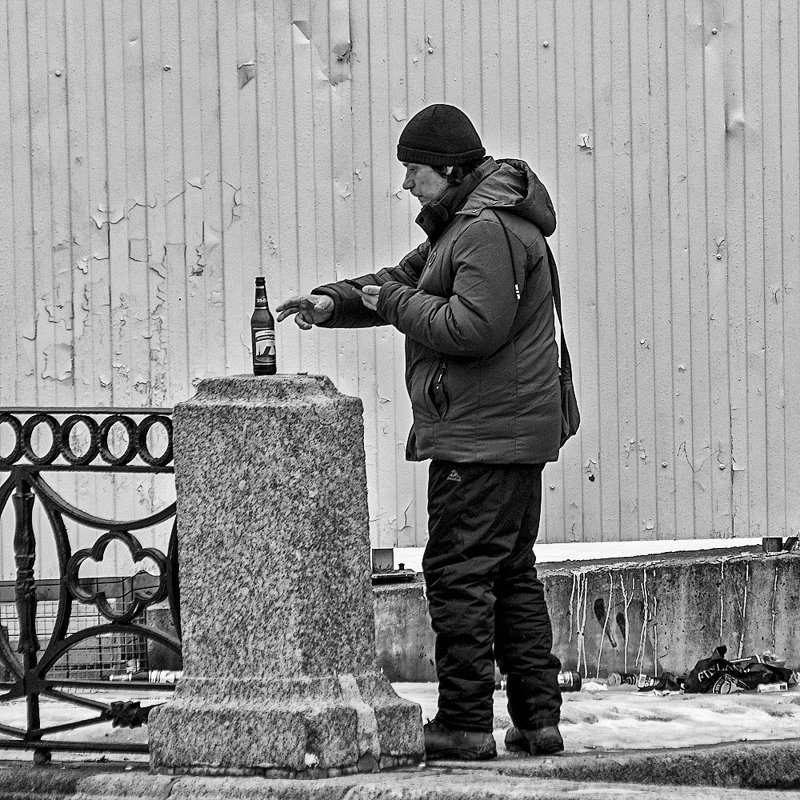 Пикник у дороги - Александр 