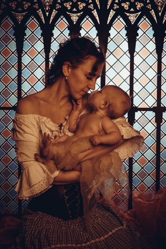 "Мать и дитя" - Юлия Ляшенко
