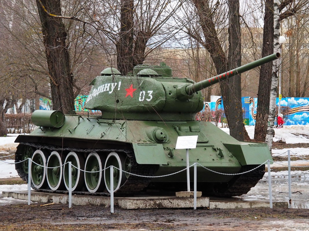 Т-34-85 - Андрей Михайлов