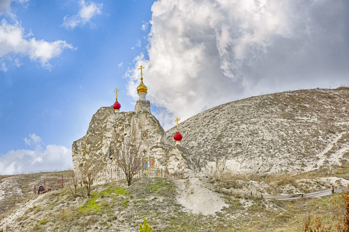 Спасская пещерная церковь - Александр Гурьянов