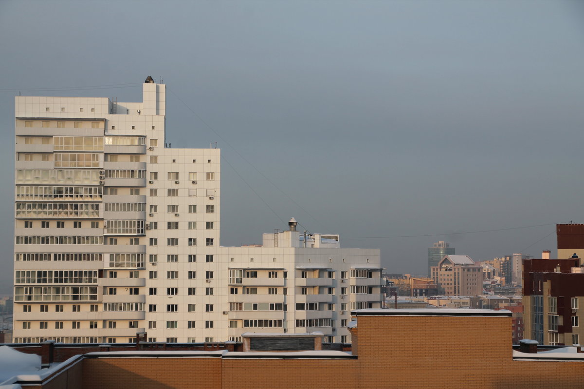 Взгляд с 12 этажа - Олег Афанасьевич Сергеев