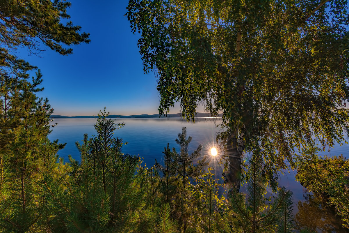 Солнце в озеро упало - Vladimbormotov 