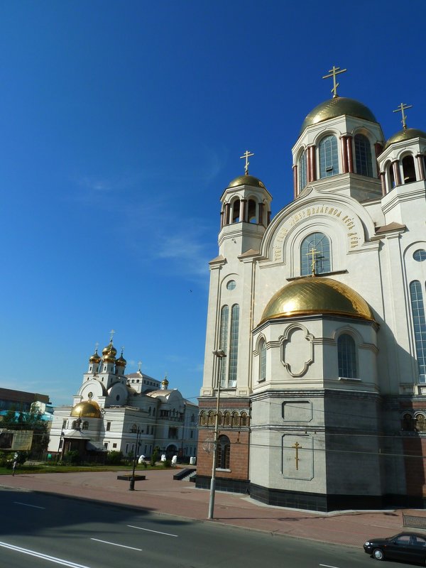 ЕКАТЕРИНБУРГ, проездом. Храм на крови. Место расстрела царской семьи. - Виктор Осипчук