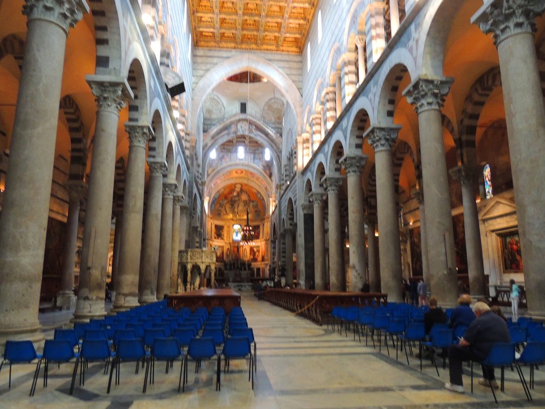 Интерьер Кафедрального собора Пизы - Гала 