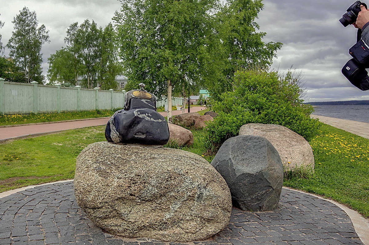 On the embankment in Petrozavodsk - Arturs Ancans