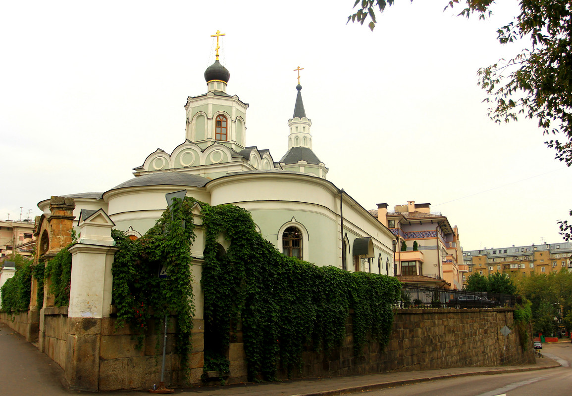 В переулке - Сергей 