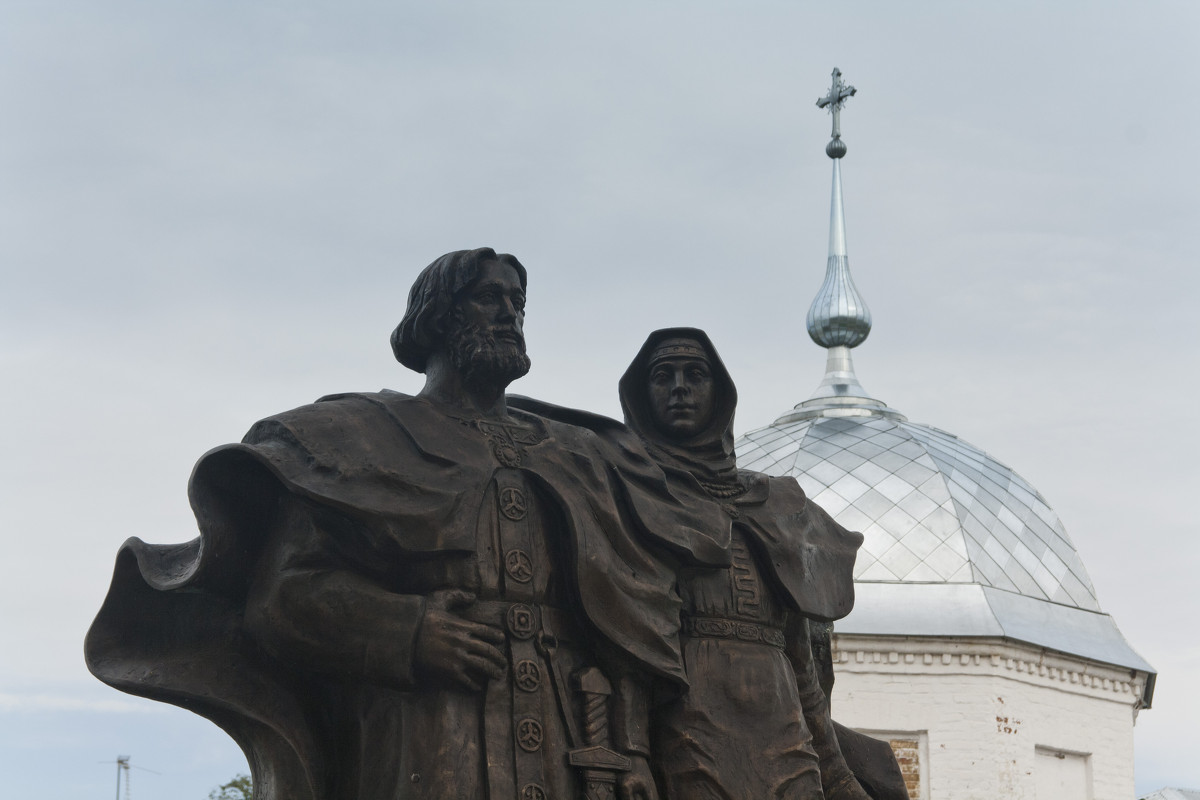 Памятник Петру и Февронье, г Муром - сергей крючков