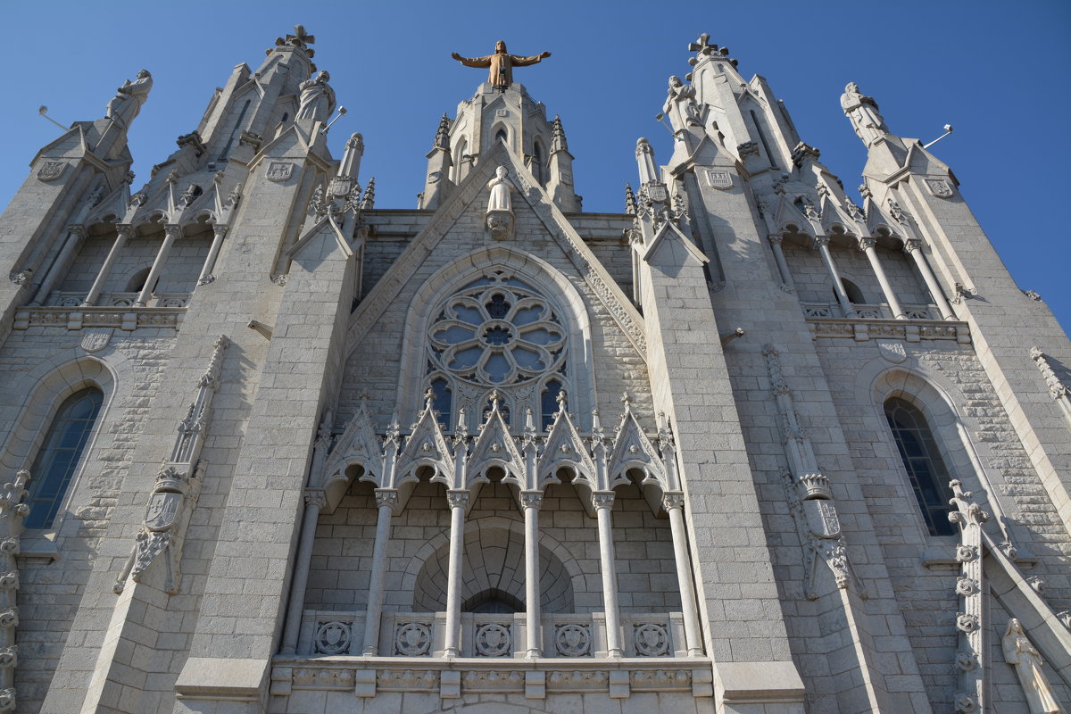 Temple del Sagrat Cor de Jesús (Храм Святого Сердца, Барселона) - Дмитрий Логвинов