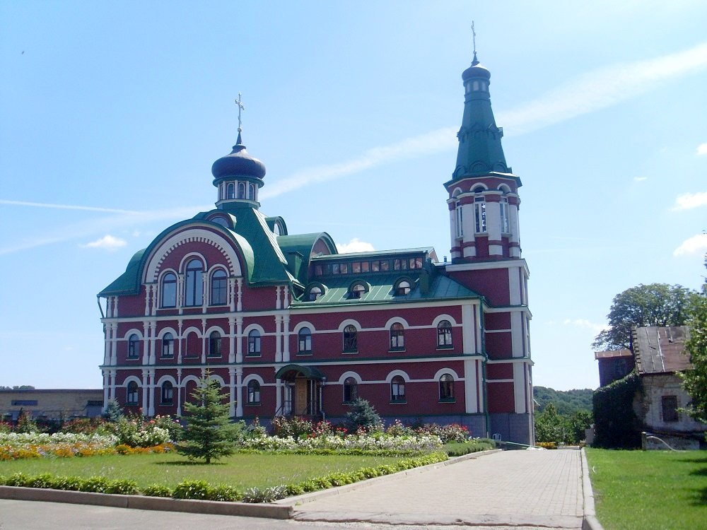 Женский Свято-Пантелеймоновский монастырь в Феофании - Надежд@ Шавенкова