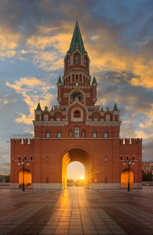 Благовещенская башня - Артём Мирный / Artyom Mirniy