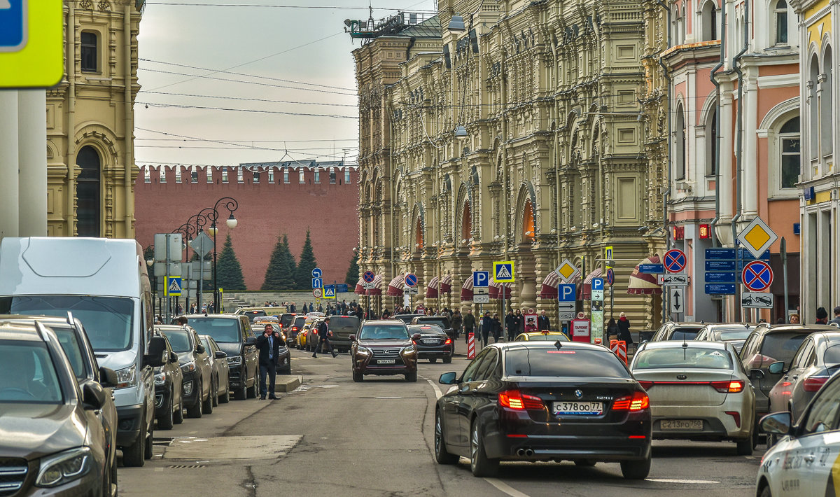 Уголок Москвы - юрий поляков