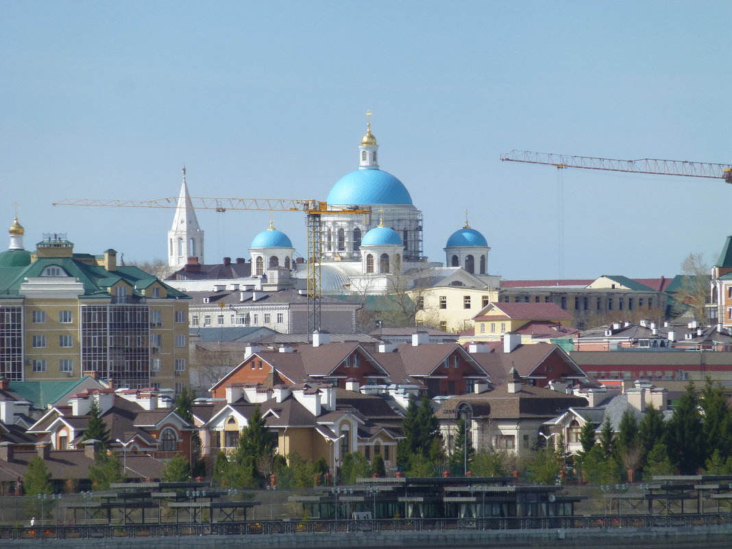 Вид на собор Казанской иконы Божией Матери - Наиля 