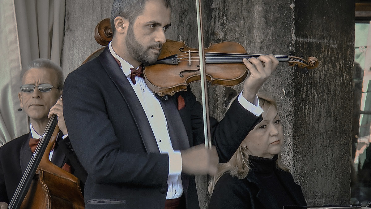 Venezia. Musicisti Caffè Florian in Piazza San Marco. - Игорь Олегович Кравченко