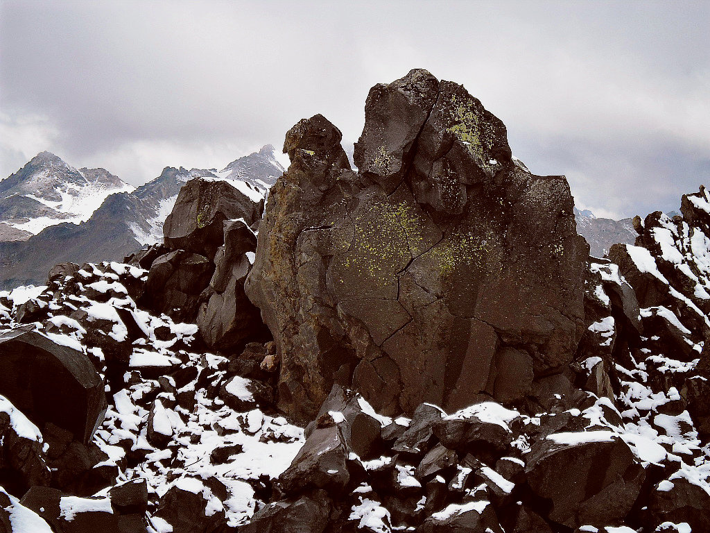 Каменные стражи горы - Alisia La DEMA