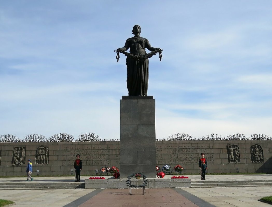 Пискарёвское кладбище - Вера Щукина