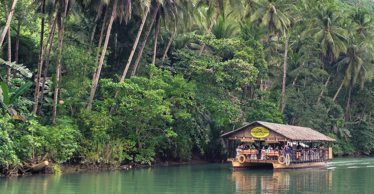 Река Лобок, остров Бохол, Филиппины. - Edward J.Berelet
