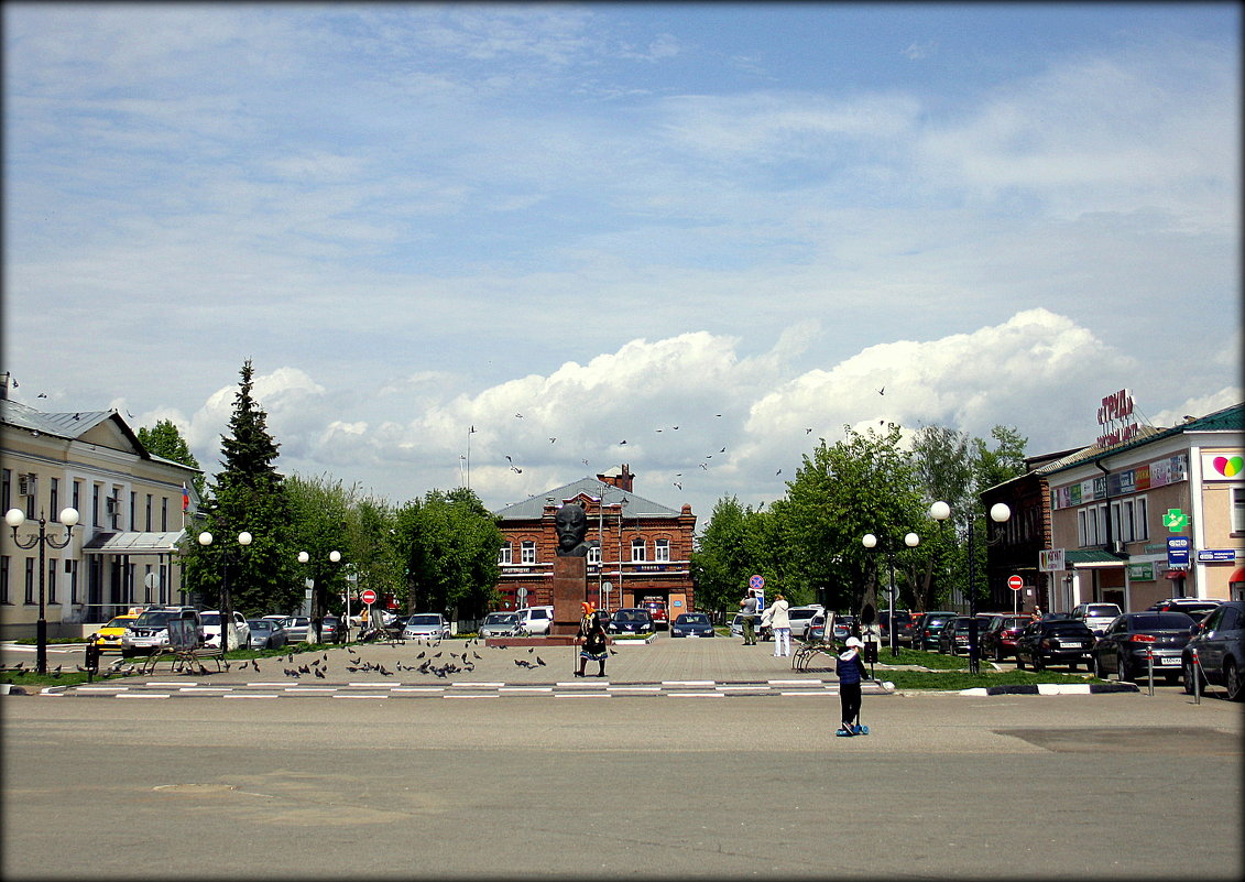 Площадь Киржача - Любовь 