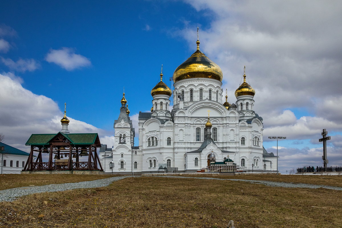 Путешествие под знаком орла.(Нижний - Булгары).Белогорский монастырь. - юрий макаров