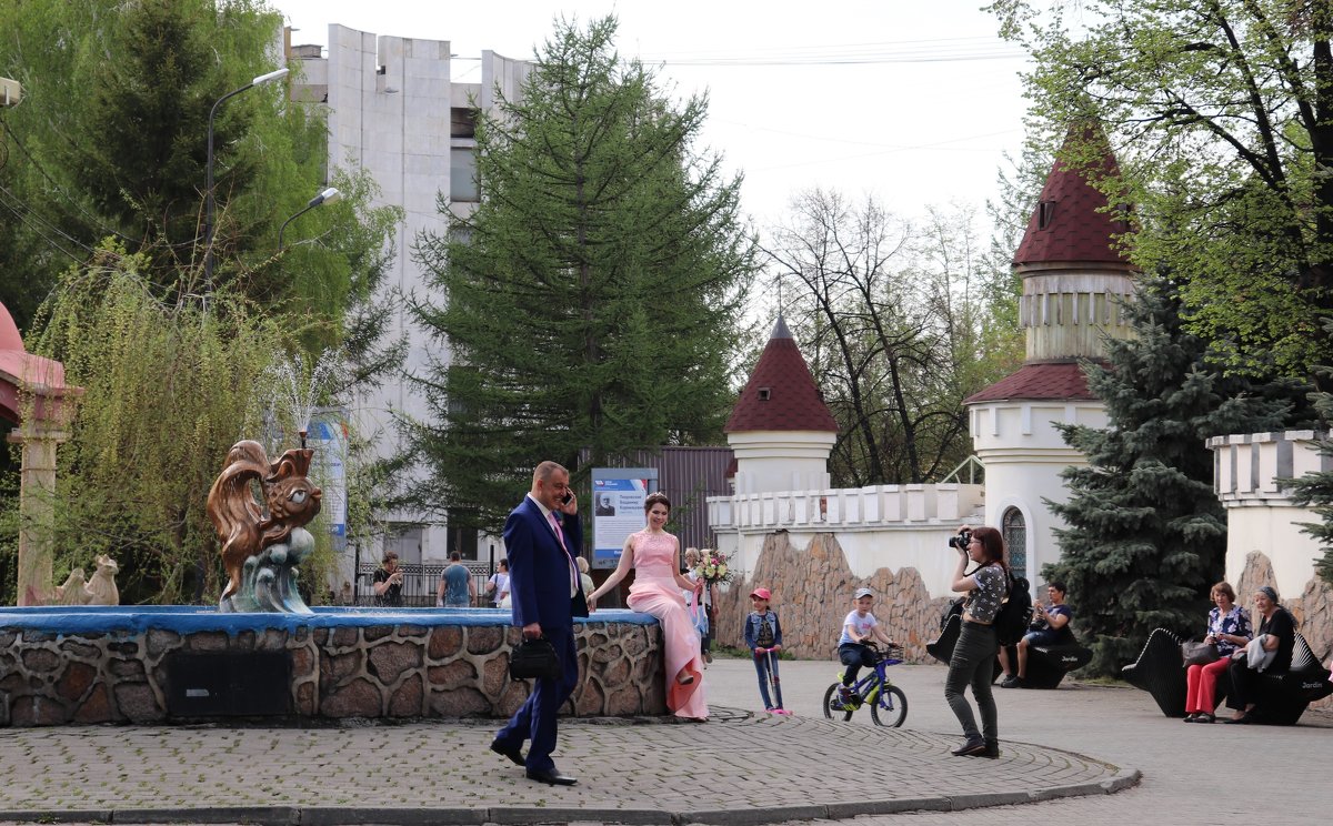 В парке ... - Татьяна Котельникова