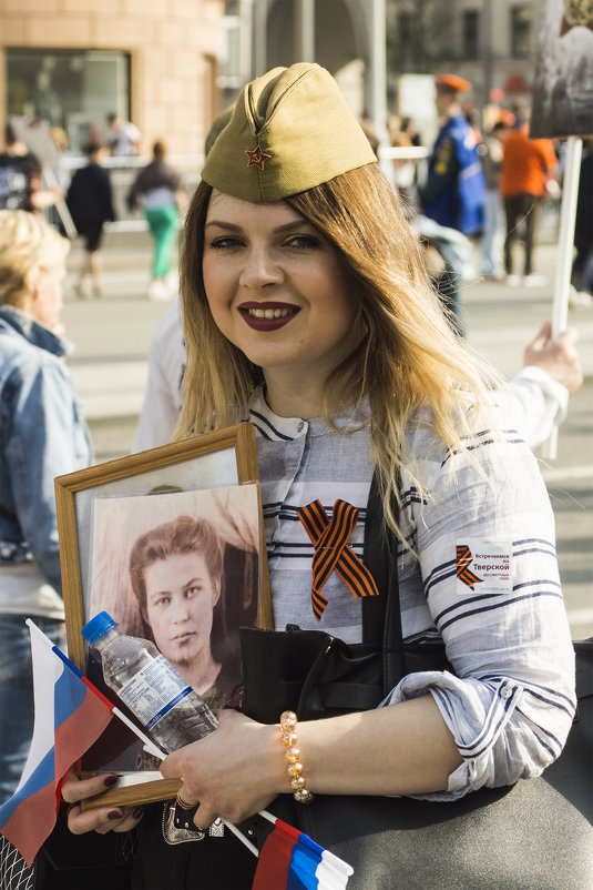 Бесмертный полк ...Москва 09-05-2019 - Юрий Яньков