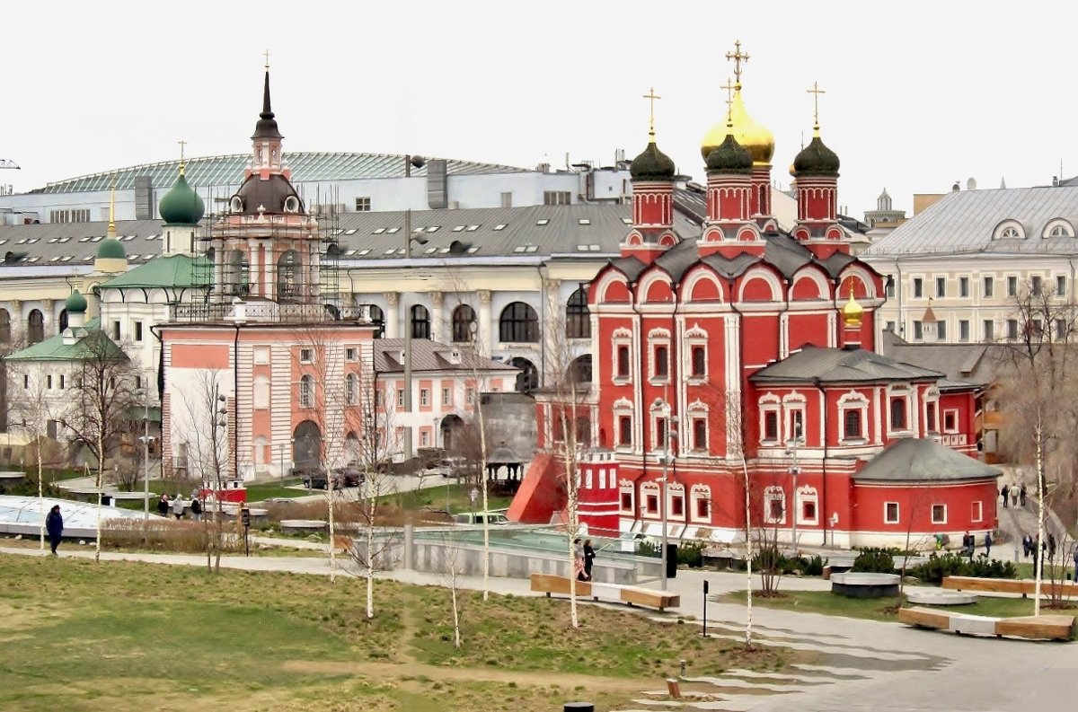 Колокольня и Собор Знаменского монастыря - Елена (ЛенаРа)