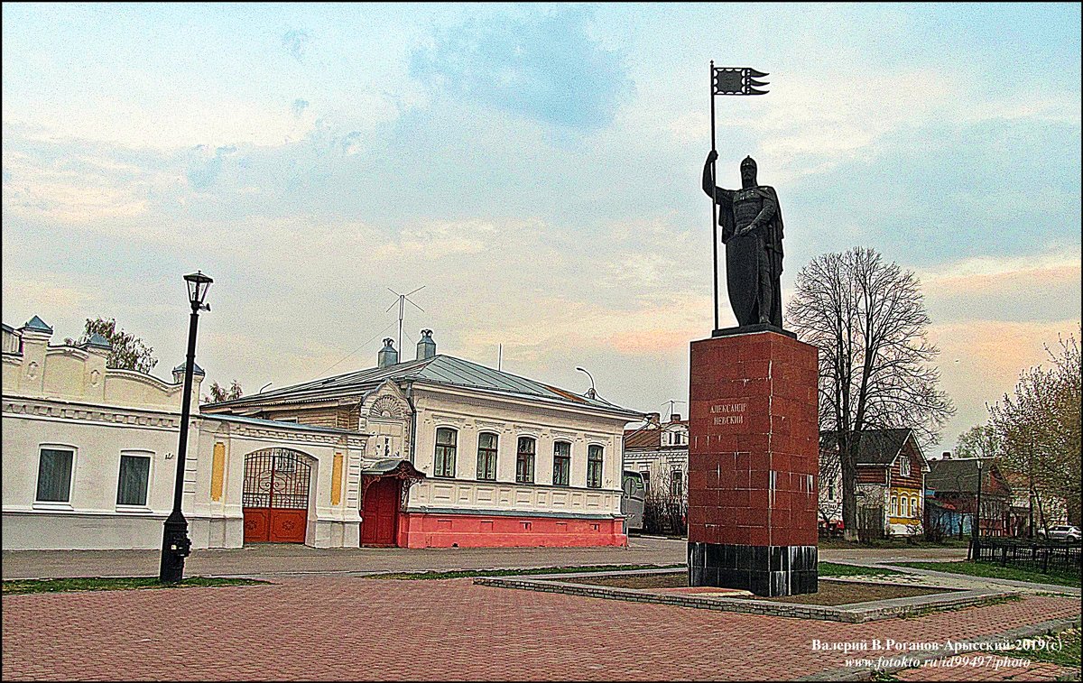 МИНИ-КРУИЗ ПО ГОРОДАМ ВОЛГИ-2019 - Валерий Викторович РОГАНОВ-АРЫССКИЙ