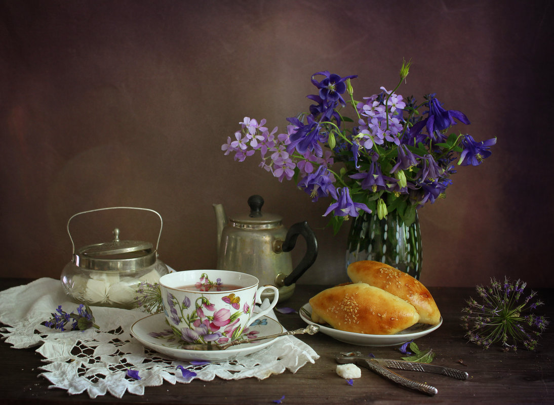 Чай с сахаром и пирогами - Маргарита Епишина