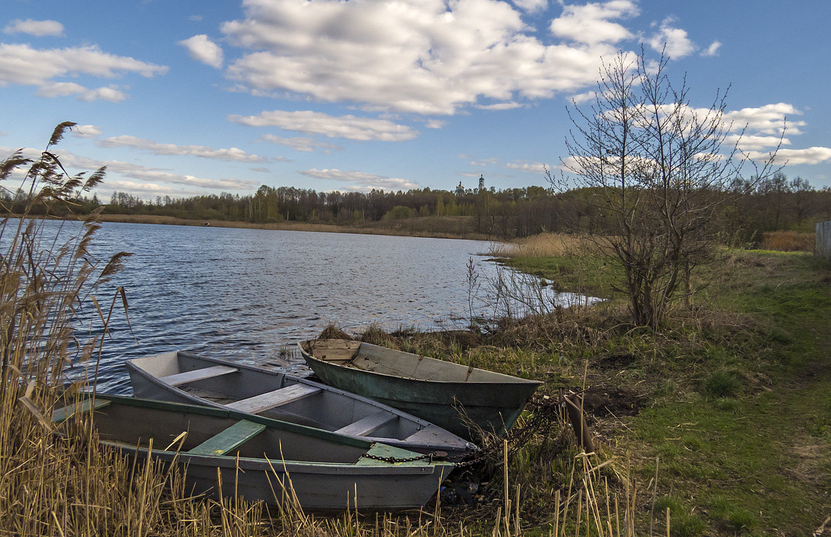 Лодки на озере - Сергей Цветков