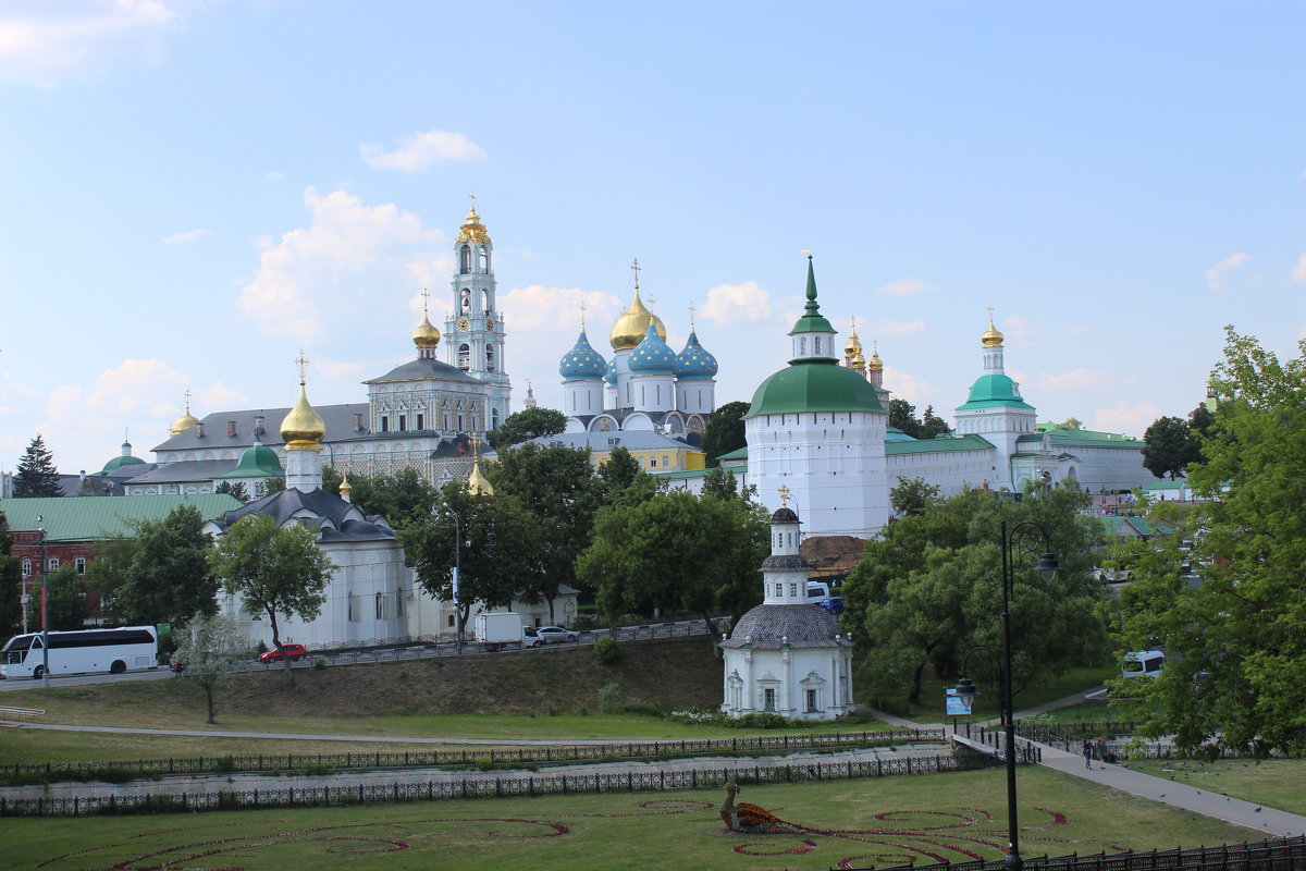 Троице Сергиева Лавра осень