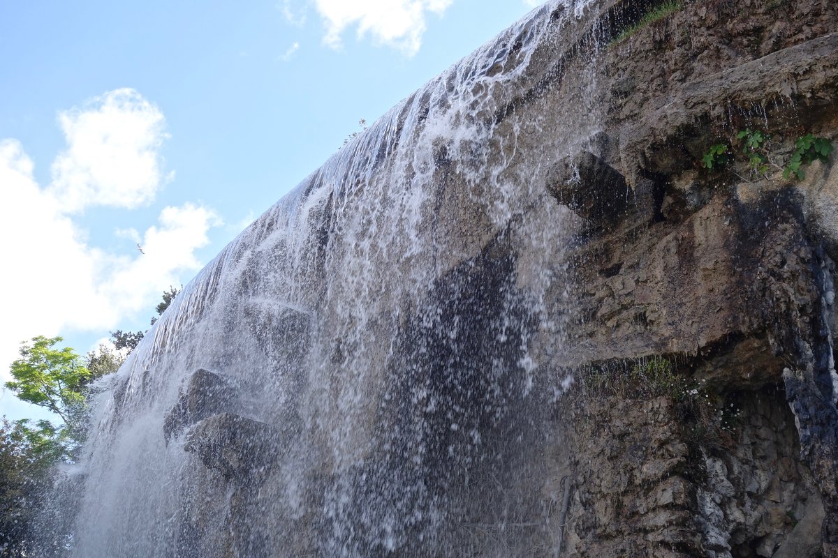 водопад в Ницце - Елена 