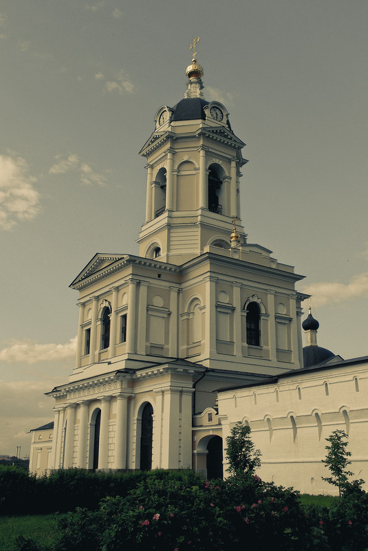 Колокольня Высоцкого монастыря - Светлана Гибазова