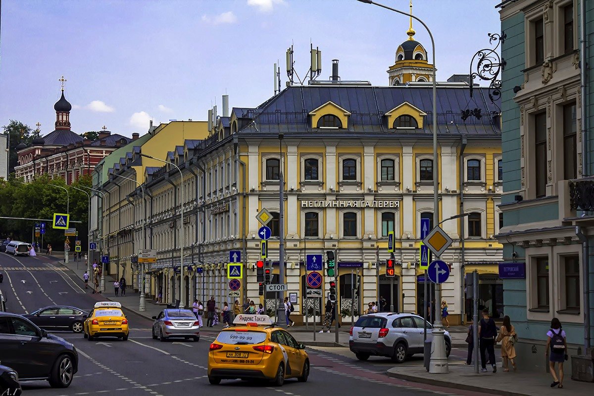 Петровский бульвар - Александр 