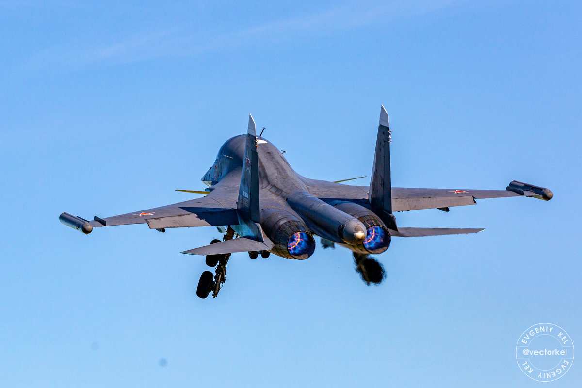 На взлете Су-34 - Евгений Кель