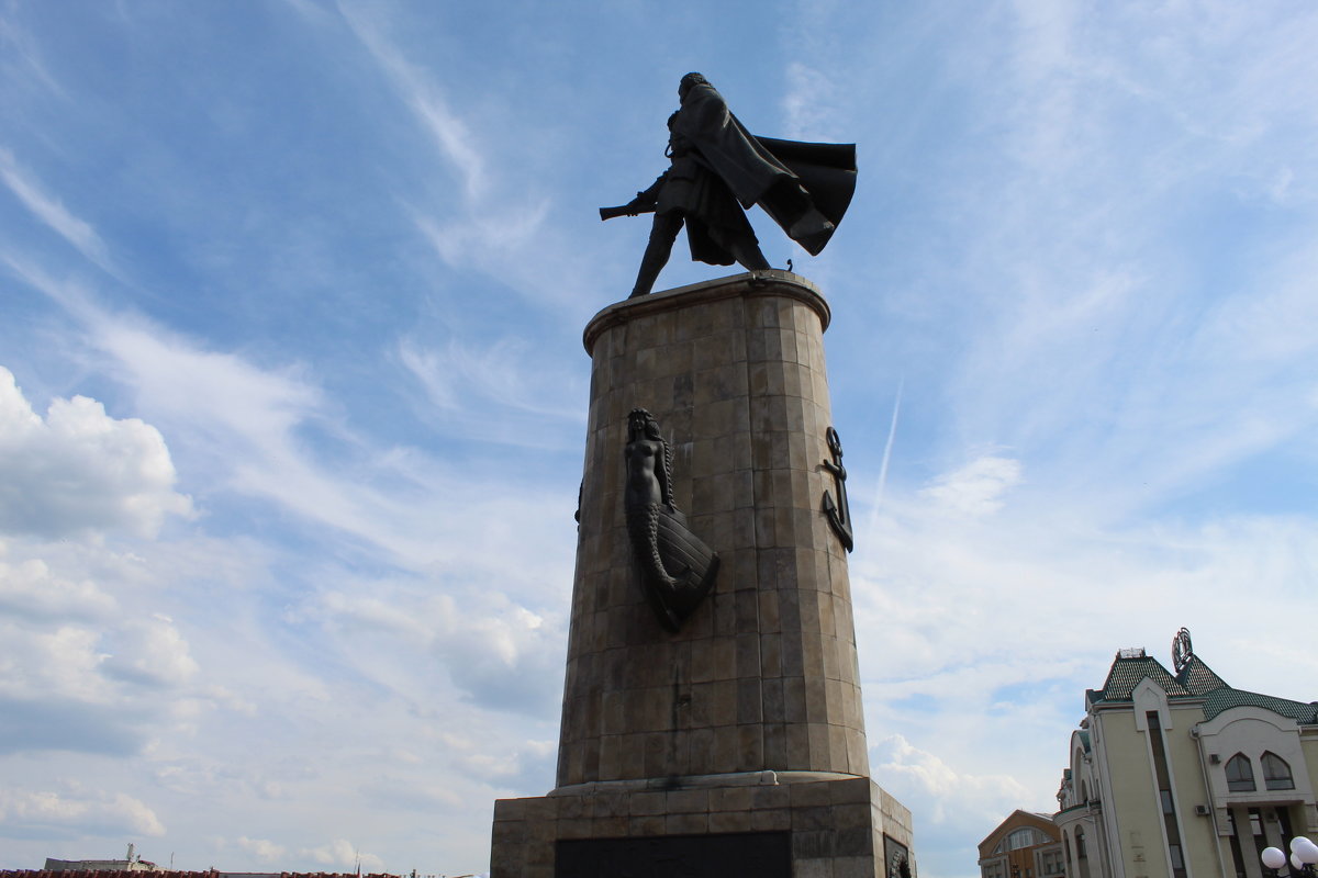 Памятник Петра - Татьяна Са