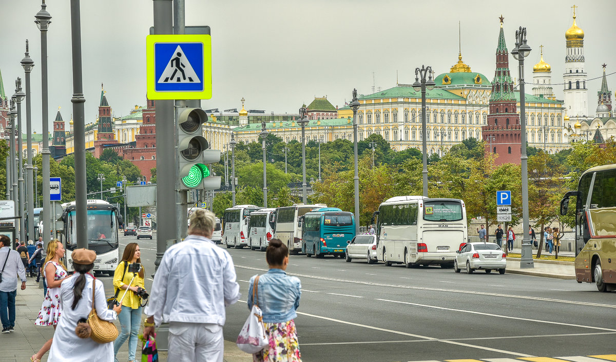 Уголок Москвы - юрий поляков