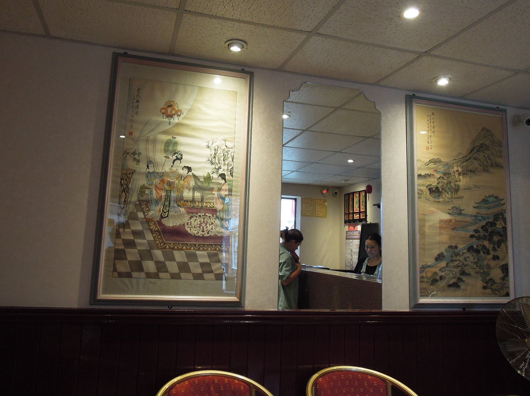 В одном из лондонских кафе китайского "разлива"... - Тамара Бедай 