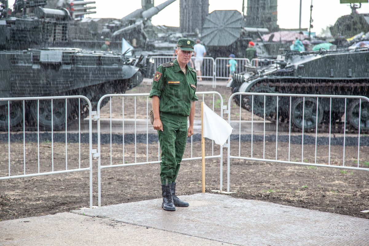 2019-06-28 Военно-технический форум «Армия-2019» - Андрей Lyz