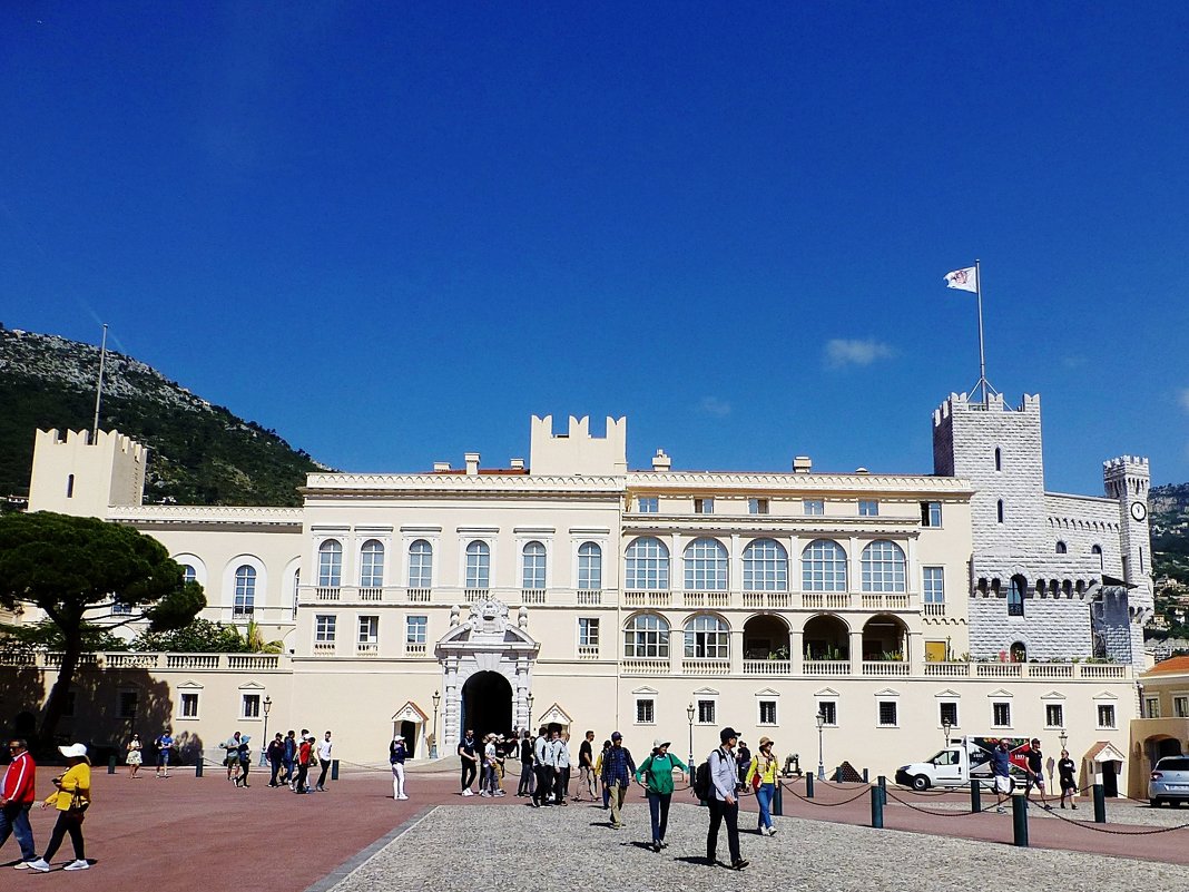 Княжеский дворец в Монако - Лидия Бусурина