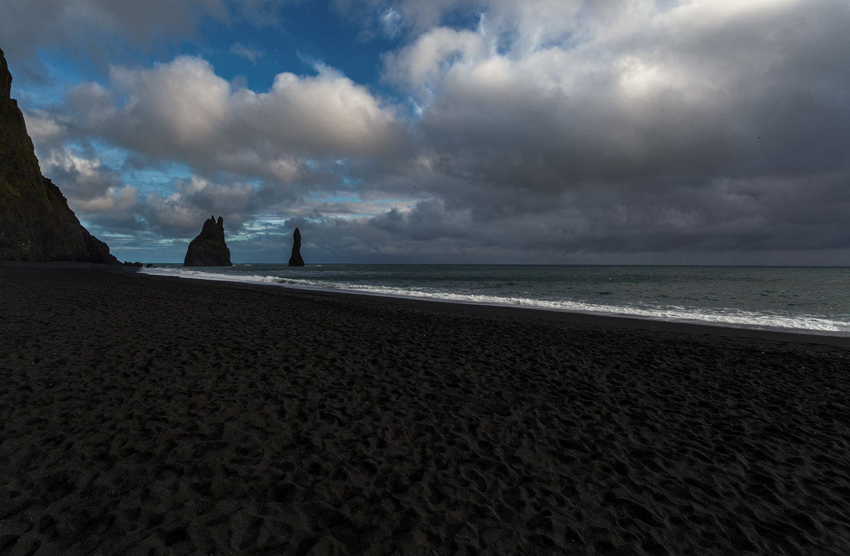 Пляж с черным песком...Путешествуя по Исландии! - Александр Вивчарик