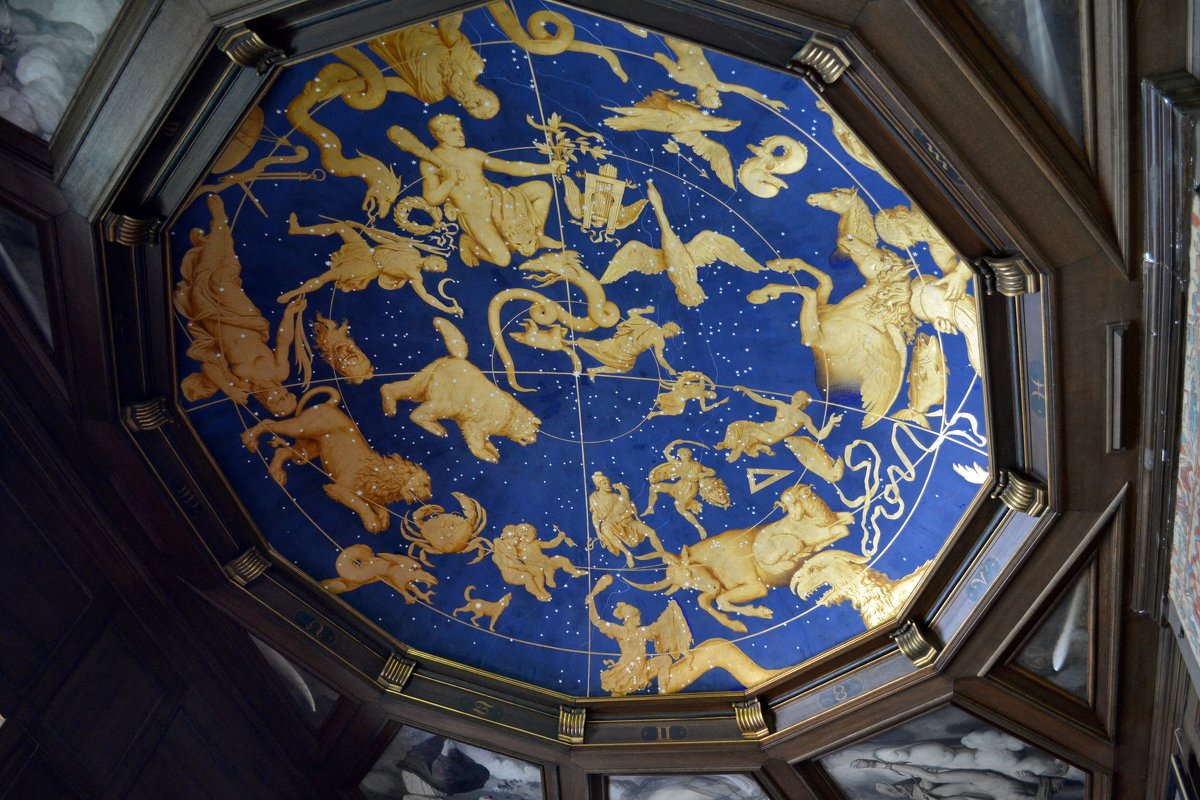 Потолок астрологического зала - Ольга 