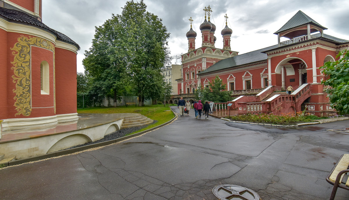 Высоко Петровский Монастырь - юрий поляков