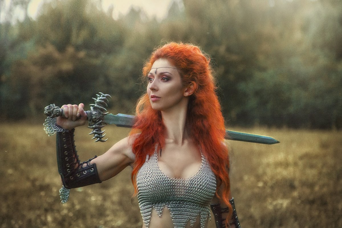 Red-haired warrior - Ali Nari