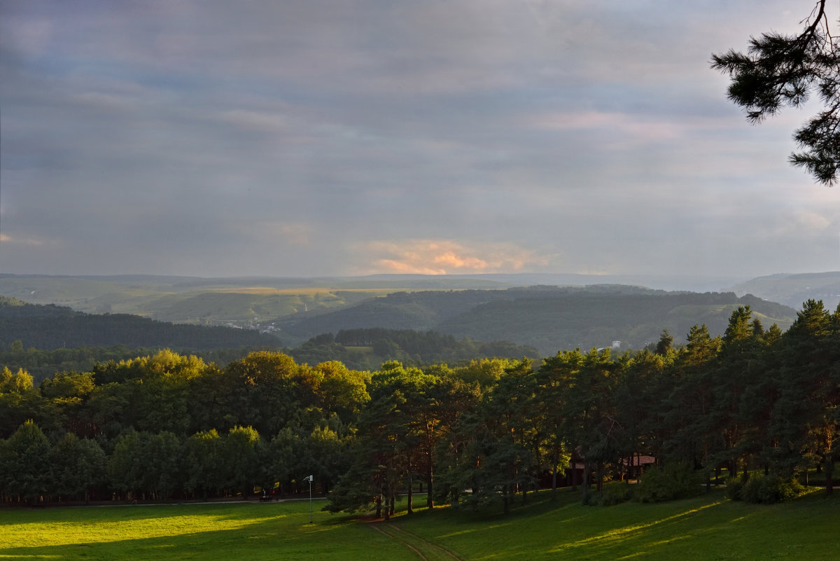 Кисловодск. Вид из горной части парка. Kislovodsk. View from the mountain part of the Park - Юрий Воронов