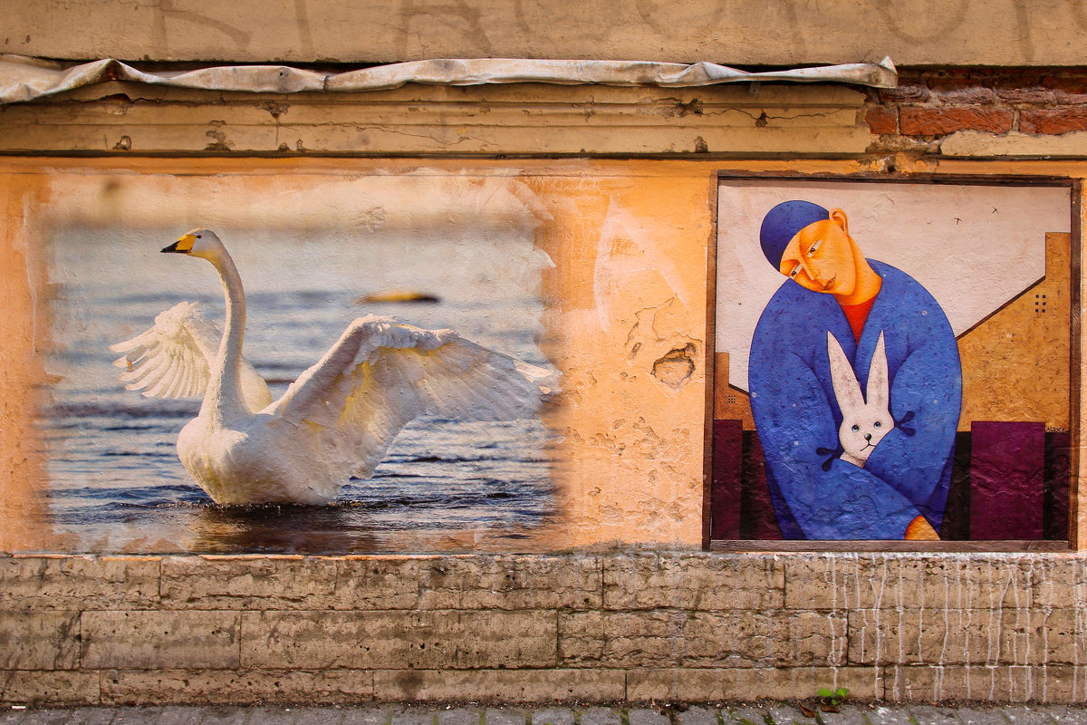 Уличная картинная галерея в переулке Радищева - skijumper Иванов