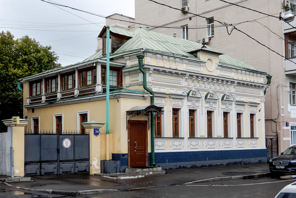 Городская усадьба А.М.Новиковой - Т.П.Прусаковой :: Сергей Лындин –  Социальная сеть ФотоКто