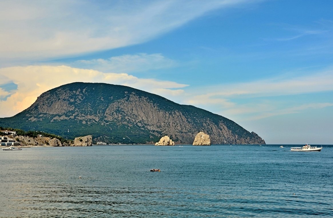 Медведь гора в Крыму закат